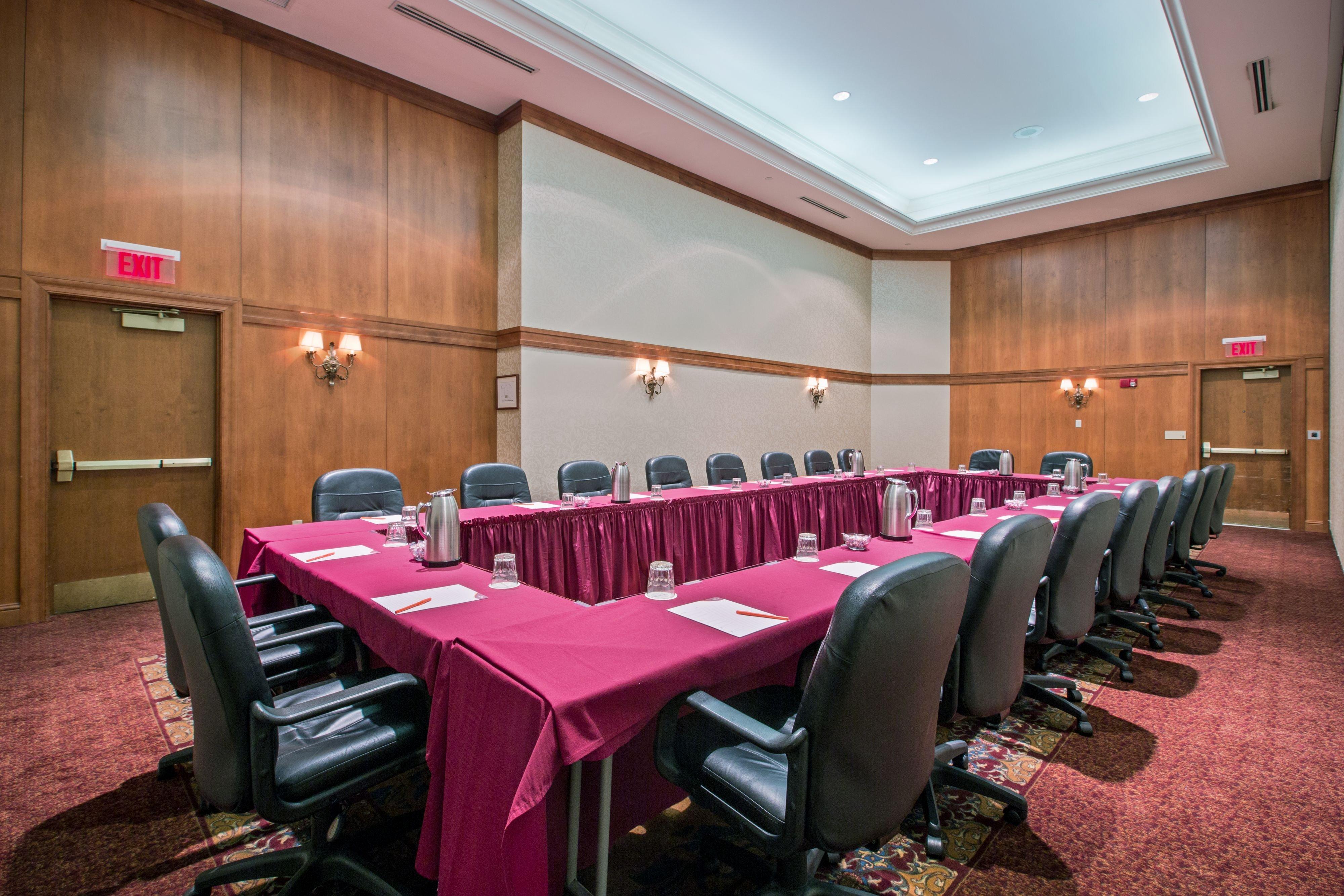 فندق Crowne Plaza Philadelphia كينغ اوف بروسيا المظهر الخارجي الصورة